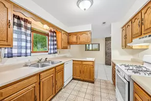 159 Willabay Dr, Williams Bay, WI 53191 - Photo 31