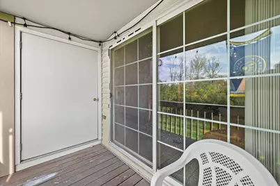 558  Pewaukee Rd #H, Pewaukee, WI 53072 - Photo 23
