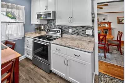 3908 E Cudahy Ave, Cudahy, WI 53110 - Photo 11