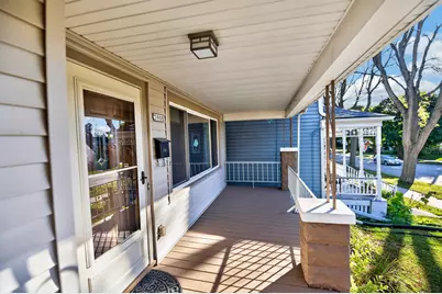 3908 E Cudahy Ave, Cudahy, WI 53110 - Photo 21