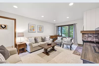 12583 N Woodberry Dr, Mequon, WI 53092 - Photo 5