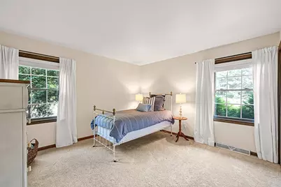 12583 N Woodberry Dr, Mequon, WI 53092 - Photo 21