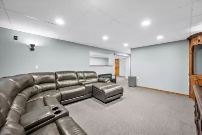 730 E Fitzsimmons Rd, Oak Creek, WI 53154 - Photo 19