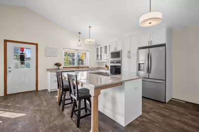 730 E Fitzsimmons Rd, Oak Creek, WI 53154 - Photo 3