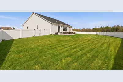 N161W21804  Daisy Dr, Jackson, WI 53037 - Photo 33