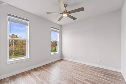 N161W21804  Daisy Dr, Jackson, WI 53037 - Photo 13