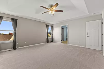507  Oakmont Dr, Waukesha, WI 53188 - Photo 23