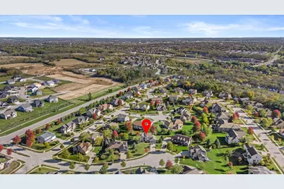 507  Oakmont Dr, Waukesha, WI 53188 - Photo 47