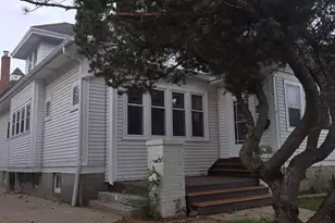 5925 W Lloyd St, Milwaukee, WI 53208 - Photo 1