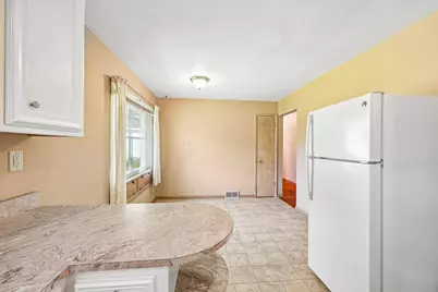 4527 N 100th St, Wauwatosa, WI 53225 - Photo 19