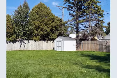 2322  Cooper Ave, Sheboygan, WI 53083 - Photo 25