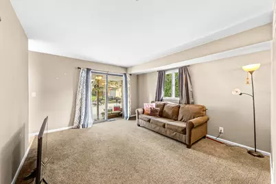 3423 W Wanda Ave, Milwaukee, WI 53221 - Photo 17