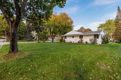 3423 W Wanda Ave, Milwaukee, WI 53221 - Photo 31