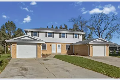 2716  Welsh Ct #2718, Waukesha, WI 53188 - Photo 3