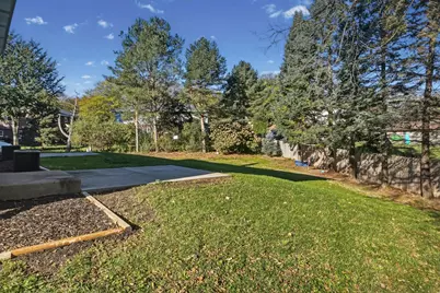 2716  Welsh Ct #2718, Waukesha, WI 53188 - Photo 25