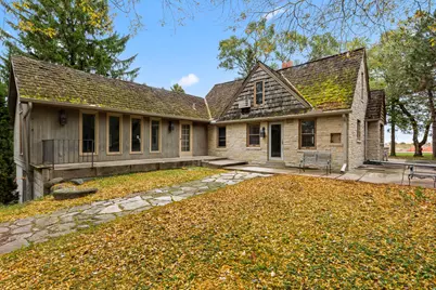 4849 S 35th St, Greenfield, WI 53221 - Photo 35