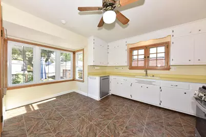 3040 N 80th St, Milwaukee, WI 53222 - Photo 7
