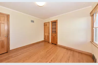 3040 N 80th St, Milwaukee, WI 53222 - Photo 17