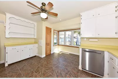 3040 N 80th St, Milwaukee, WI 53222 - Photo 11