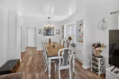 4911 W Howard Ave, Milwaukee, WI 53220 - Photo 5