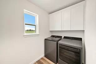 W194N15744 East Gate Ct, Jackson, WI 53037 - Photo 17