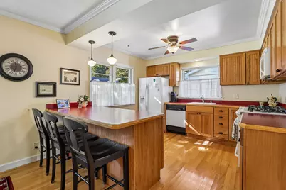 526  Sunset Vale -, Twin Lakes, WI 53181 - Photo 11