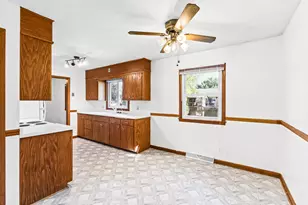 1328 James Ct, Jefferson, WI 53549 - Photo 13