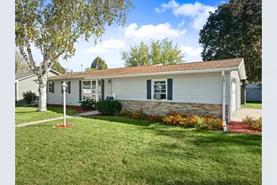 1328  James Ct, Jefferson, WI 53549 - Photo 1