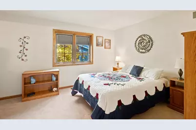 N25W26469  Fox Den Ct, Pewaukee, WI 53072 - Photo 27