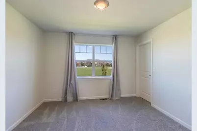 8093  Ridgeway Ct, Pleasant Prairie, WI 53158 - Photo 21