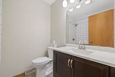 6238  Green Ridge Dr, Racine, WI 53406 - Photo 19