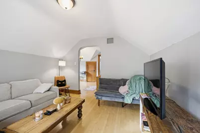 2329 N 67th St, Wauwatosa, WI 53213 - Photo 7