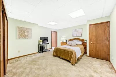 4212 S 124th St, Greenfield, WI 53228 - Photo 23