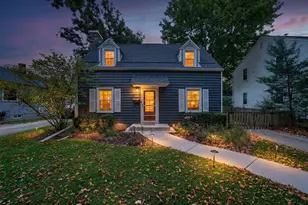 134 N 91st Pl, Milwaukee, WI 53226 - Photo 1