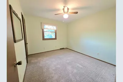 2215 N 34th St, Sheboygan, WI 53083 - Photo 19