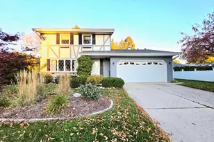 2215 N 34th St, Sheboygan, WI 53083 - Photo 1
