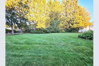 2215 N 34th St, Sheboygan, WI 53083 - Photo 35