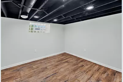 1836 W Mequon Rd, Mequon, WI 53092 - Photo 31
