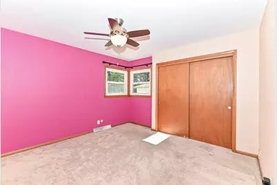 4123 N 95th St, Wauwatosa, WI 53222 - Photo 21