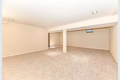 4123 N 95th St, Wauwatosa, WI 53222 - Photo 33