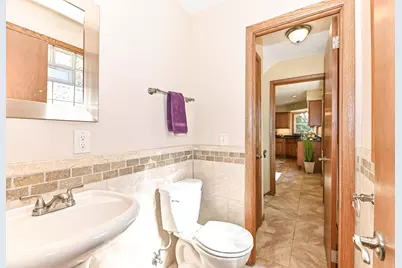 4123 N 95th St, Wauwatosa, WI 53222 - Photo 23