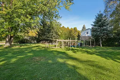 N68W13762  Bay Ridge Ct, Menomonee Falls, WI 53051 - Photo 41