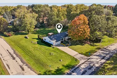 N68W13762  Bay Ridge Ct, Menomonee Falls, WI 53051 - Photo 45