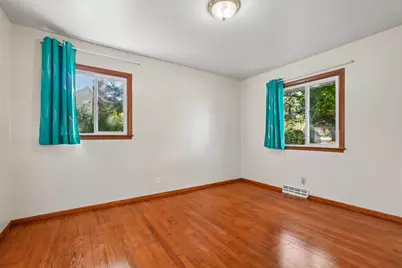 N68W13762  Bay Ridge Ct, Menomonee Falls, WI 53051 - Photo 19
