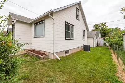 621  Farnam St, La Crosse, WI 54601 - Photo 17