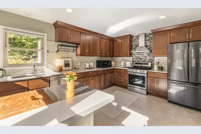 3507 N Downer Ave #3509, Shorewood, WI 53211 - Photo 7