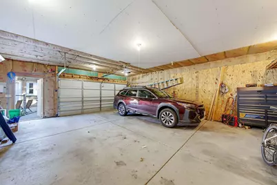 1421 E Norwich St, Milwaukee, WI 53207 - Photo 31