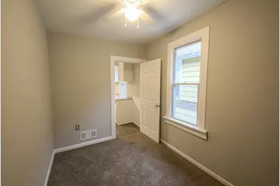 2478 S 5th St, Milwaukee, WI 53207 - Photo 19
