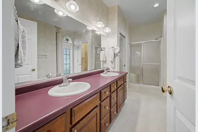 1020  Brandon St, Tomah, WI 54660 - Photo 23