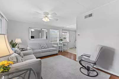 7842  31st Ave, Kenosha, WI 53142 - Photo 5